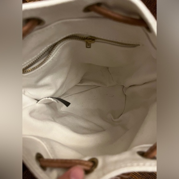 Brandy Melville Canvas/Cow leather Bucket bag - Picture 9 of 11